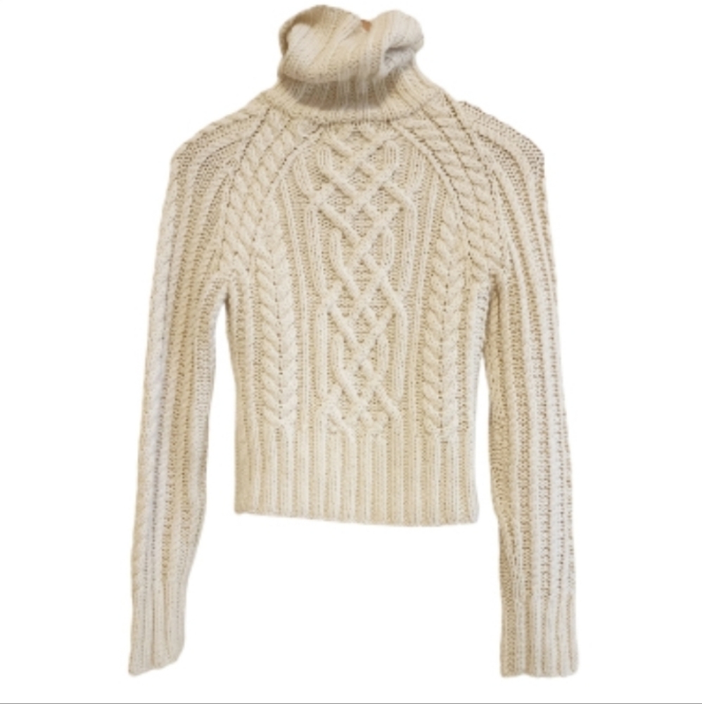 Express Small(close fit style) Creme/Beige Knit Turtleneck Sweater